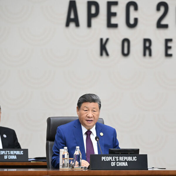 Vang Ji: Sijevo prisustvo na 32. sastanku ekonomskih lidera APEK-a usmerilo saradnju Azije i Pacifika