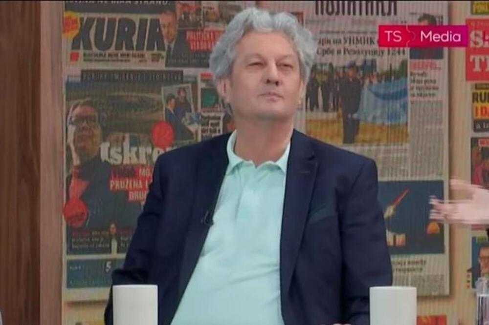 PRVA SLIKA MILOMIRA MARIĆA NA NOVOM RADNOM MESTU! Zbog mačke u SUKNJICI odmah IZBIO PROBLEM