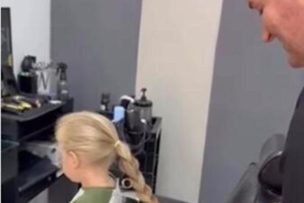 "Mali gospodin velikog srca" Zahariju iz Bijeljine ceo Balkan skida kapu - svoju kosu donirao deci oboleloj od raka