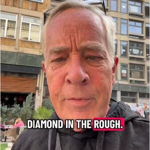 "BEZ UVREDE, ALI..." Amerikanac šokirao i Srbe i Hrvate! Posetio Balkan pa opleo redom po komšiluku! (VIDEO)