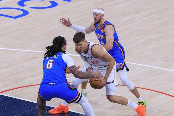 Bogdan Bogdanović proigrao u dresu Klipersa, ali bez rešenja za Šeja (Video)