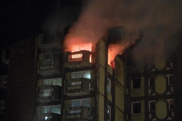 Ovo su imena svih stradalih u strašnom požaru u Domu penzionera u Tuzli: Vatrena stihija odnela 13 života!