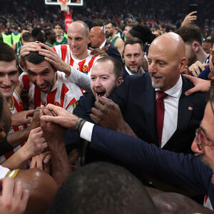 Crvena zvezda razbila Panatinaikos sa samo TRI date trojke! (Video)