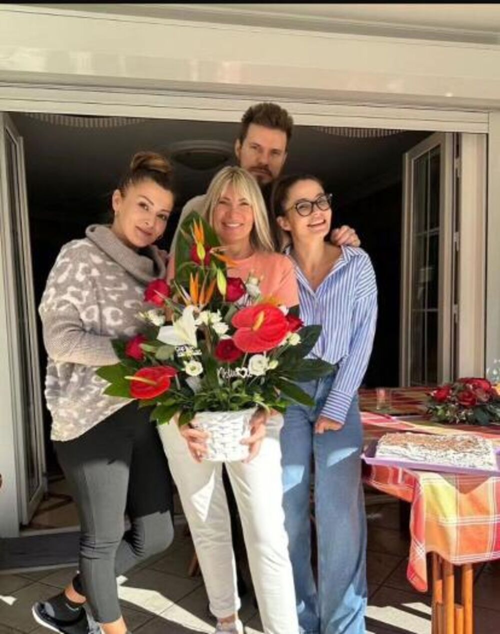 Suzana, Danijel i Tijana