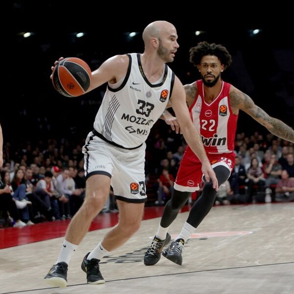 Novi tragičan poraz Partizana: Crno-beli 37 minuta igrali sjajnu košarku, a onda se raspali u Pireju!