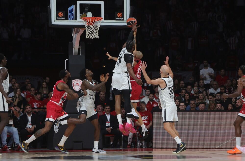 KK Olimpijakos, KK Partizan, Evroliga