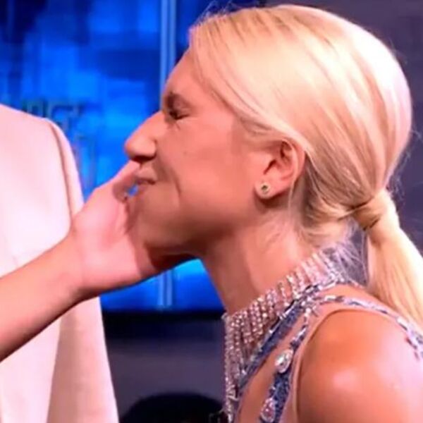 VODITELJKA JUTARNJEG PROGRAMA POPILA ŠAMAR USRED PRENOSA! Otisak joj ostao na obrazu, šok na Pinku