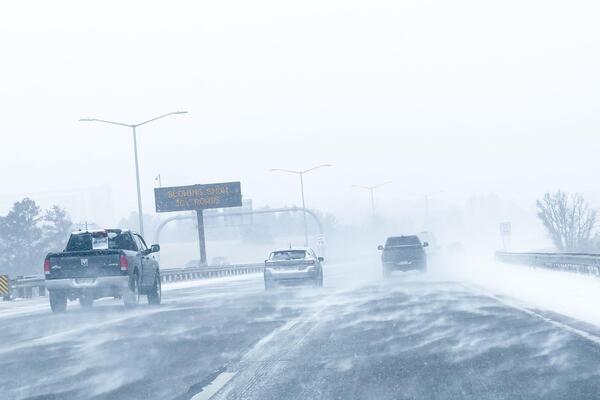 ARKTIČKI FRONT DONOSI PAD TEMPERATURE ZA 30 STEPENI! Polarni vrtlog stiže, sneg će da pada bez prestanka, opasno!