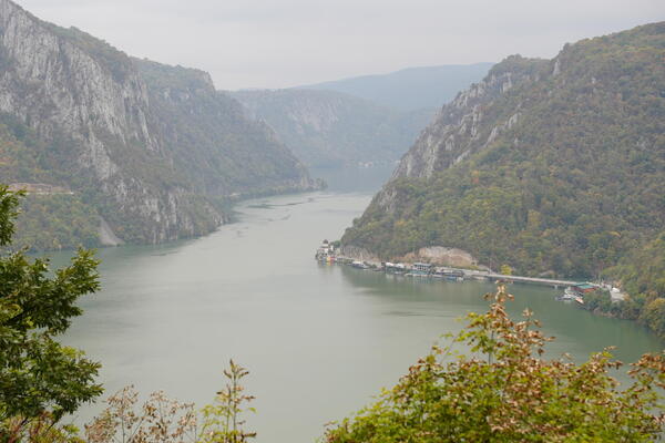 NOĆENJE OD 500 DINARA DO 20 EVRA U SRPSKOJ ĐENOVI: Srbi otkrili novi raj na zemlji, priroda od koje vam nije dobro!