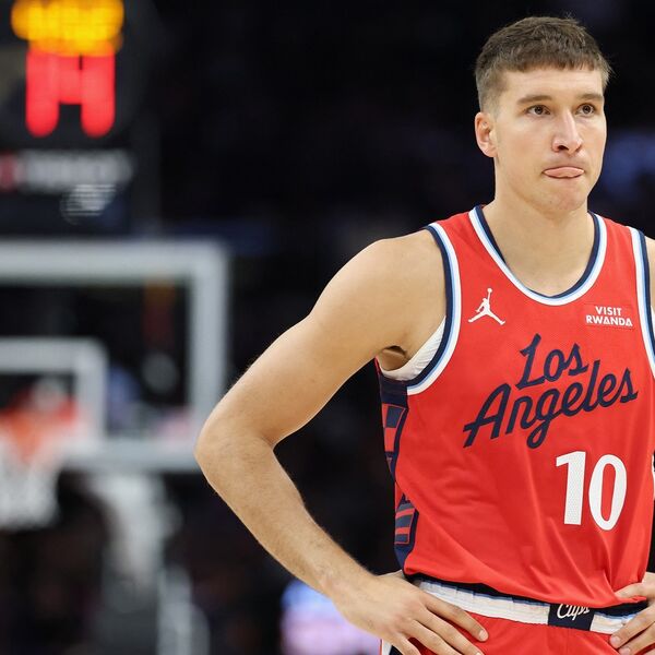 Navijači prozivali Bogdanovića, Klipersi se raspadaju!