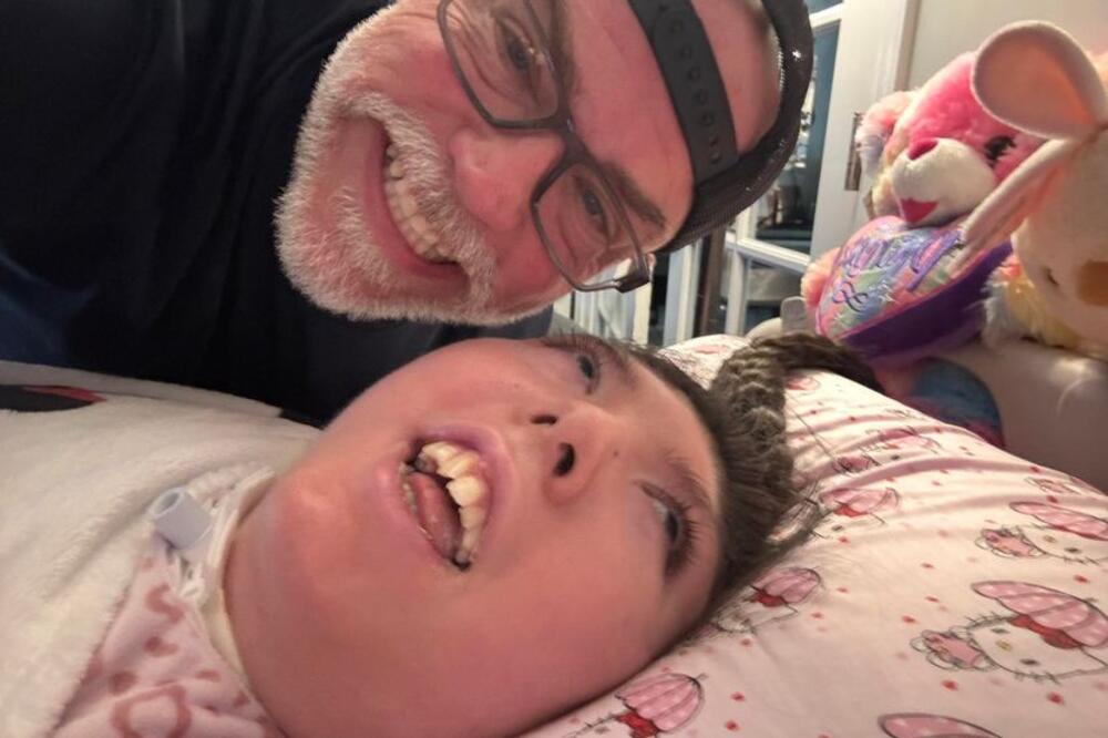 MEDICINSKA MISTERIJA! Rođena bez mozga, a danas slavi 20 rođendan! Lekari nisu mogli da veruju šta vide, a sad..