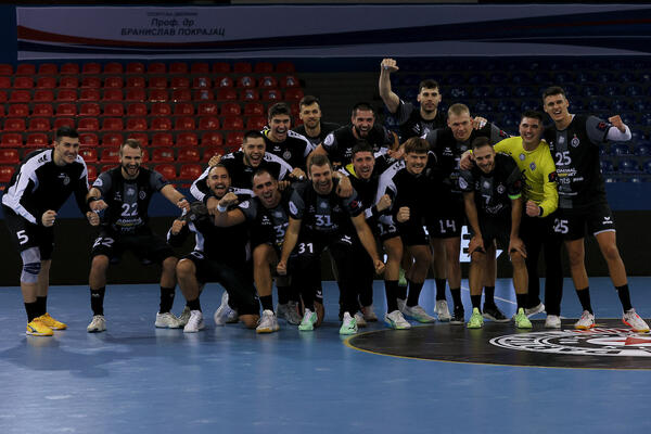 Andrej Trnavac briljirao na golu u Partizanovoj pobedi nad Ademar Leonom (Video/Foto)