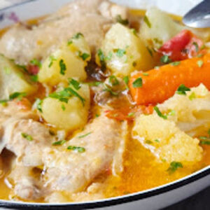 Starinski recept za pileći paprikaš: Spremite već sutra ovo tradicionalno jelo i nećete se pokajati