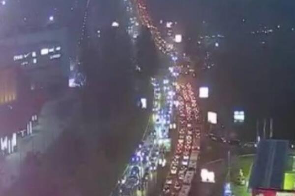 Kolona od 10 kilometara na obilaznici oko Beograda!