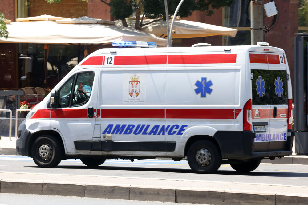 Hitna pomoć, kola hitne pomoći, Ambulantna kola