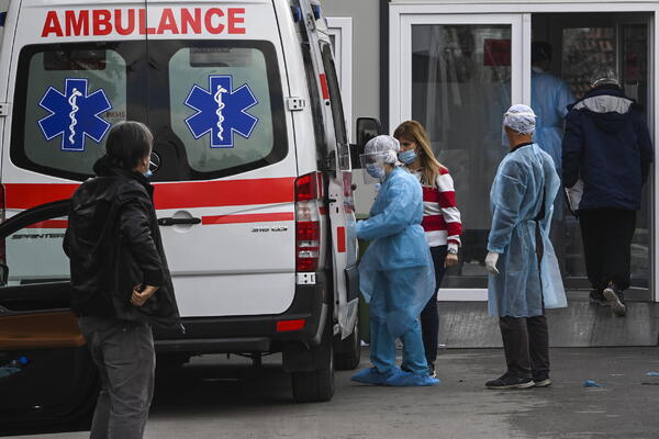 Za pomoć su se najviše javljali astmatičari, i to uglavnom zbog sinoćne magle: 4 osobe povređene u 2 udesa u BG