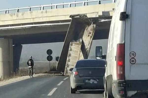 Nerealan prizor sa auto-puta u Bosni: Jedna stvar nikome nije jasna - potpuno je neshvatljivo! (VIDEO)