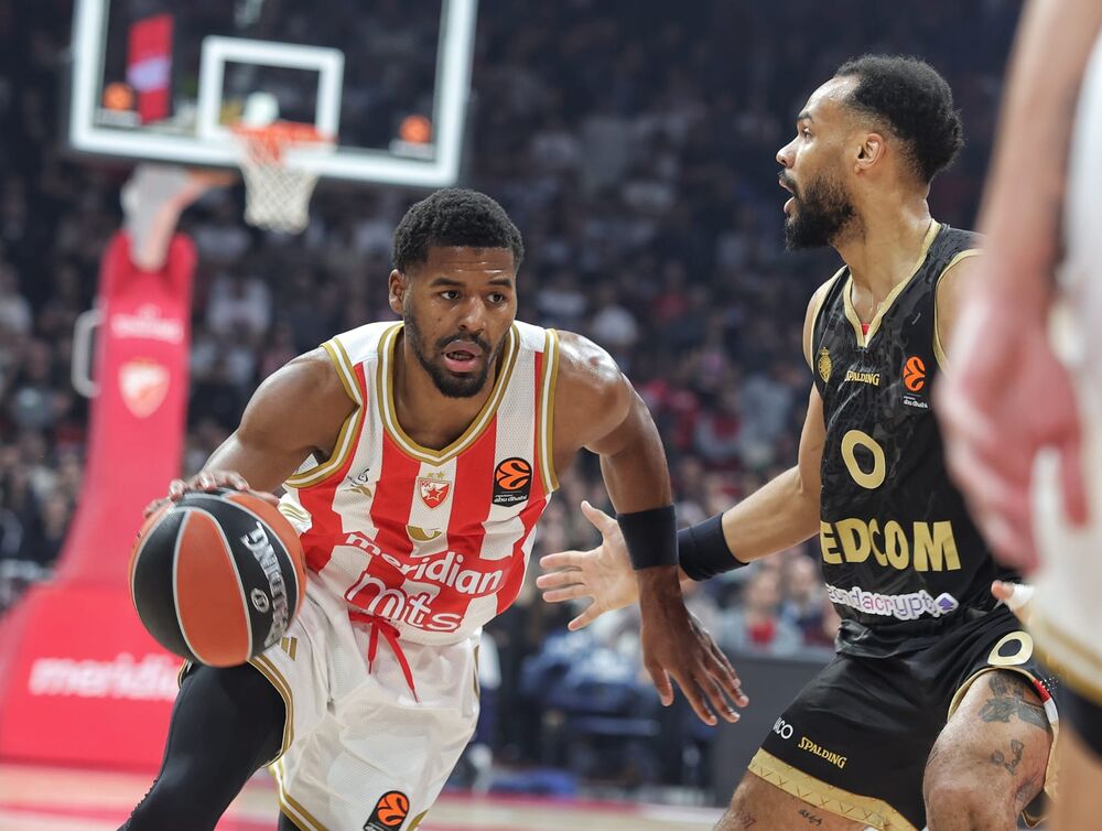 KK Crvena zvezda, KK Monako, Evroliga, Eli Okobo, Džared Batler
