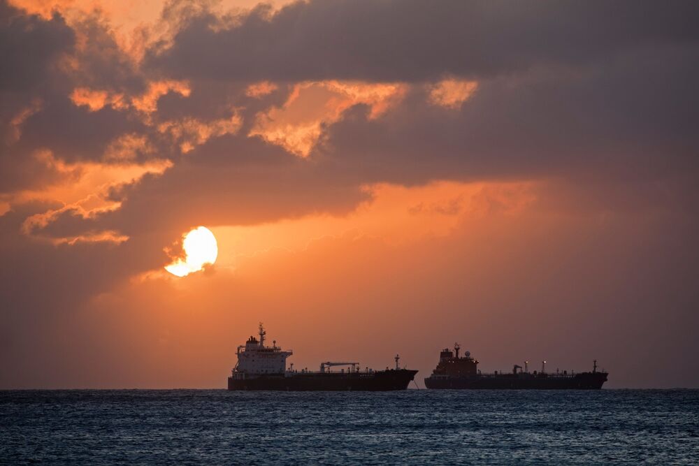 Naftni tankeri, Tankeri, Brodovi