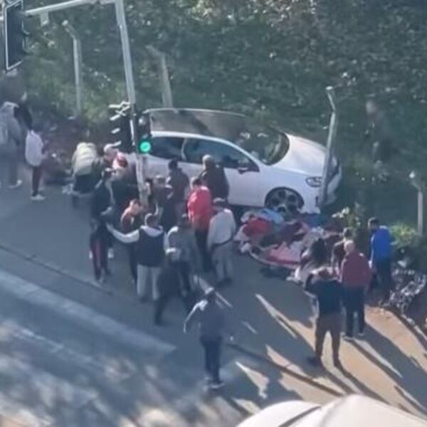 "HTELI SMO DA IZBEGNEMO SUDAR, PA SMO UDARILI U ŽENE": Suvozač iz golfa o hororu na Banjici, "isekao nas je auto"!