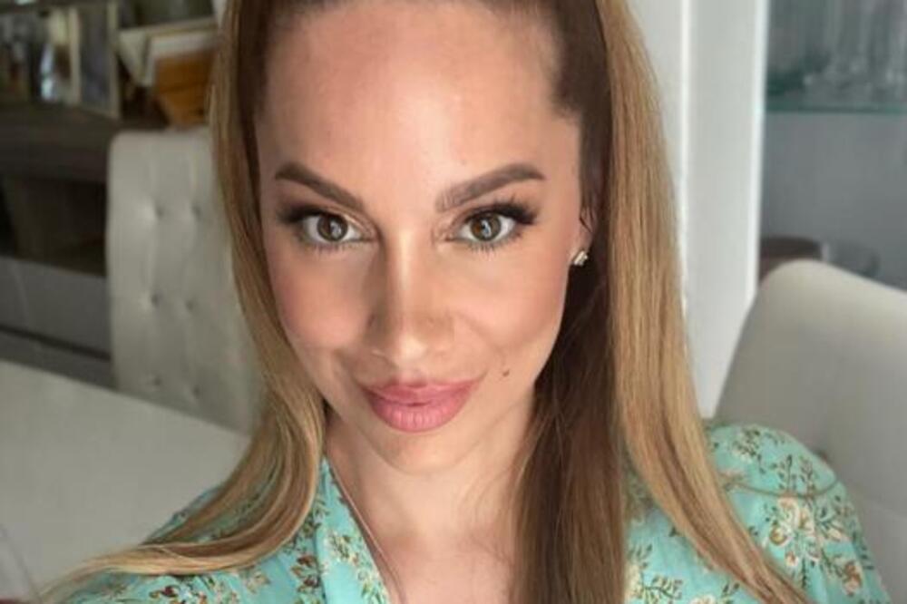 SIMONA NIJE NI ZNALA DA JE LJUBAVNICA! Otišla na sastanak, a onda se POJAVILA ONA, šok tek sledio