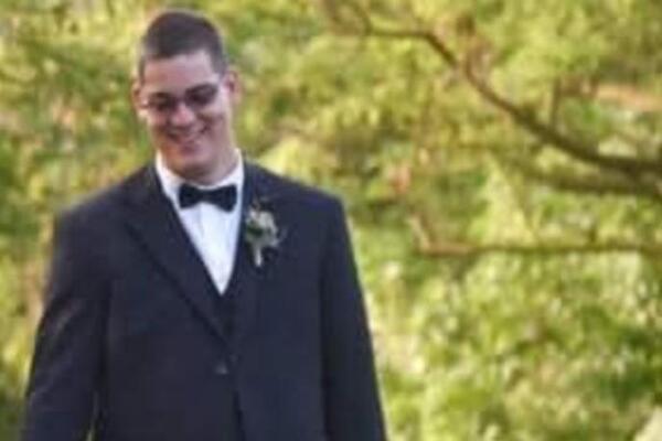 Ovo je kopilot koji je poginuo kod Subotice! Čekali ga žena i deca, a onda primili stravičnu vest