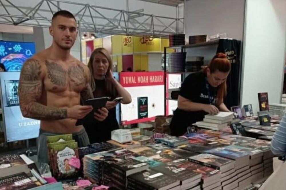 Sajam knjiga ili sajam mišića? Ljudi u Zagrebu zbunjeni fotkama - gole mišićave dase na štandu, KO STOJI IZA OVOGA?