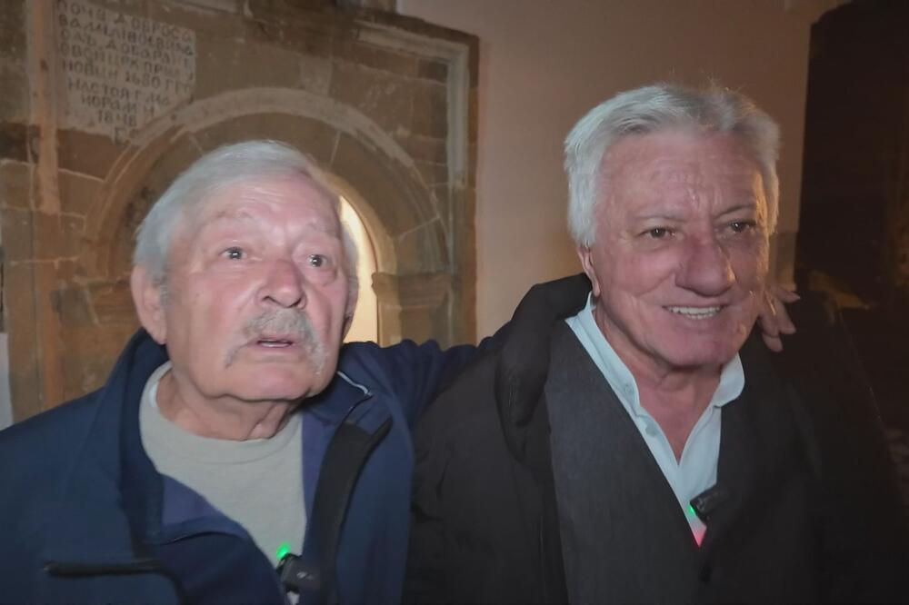Srpski inat kad proradi, to je čudo: Palo pomirenje 2 prijatelja nakon 20 godina na ovom mestu - neverovatna priča