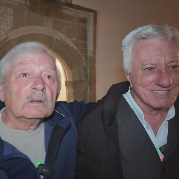 Srpski inat kad proradi, to je čudo: Palo pomirenje 2 prijatelja nakon 20 godina na ovom mestu - neverovatna priča