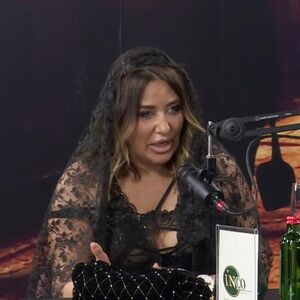 "Lečila sam se u Marbelji..." Ispovest Ane Nikolić digla naciju na noge! Pevačica otkrila šok detalje iz života!