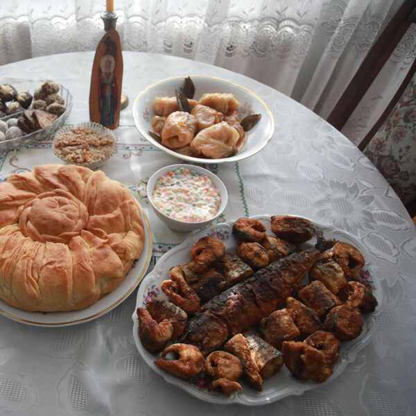 Detaljan crkveni kalendar za decembar! Svake nedelje će Srbi slaviti 4 velika sveca, a evo i kad pada crveno slovo!