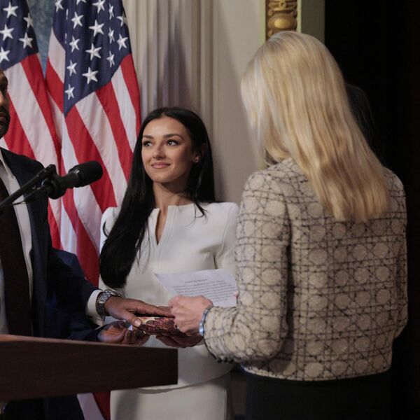 OPASNA OPTUŽBA IZ FBI: Kinez optužen da je švercovao EŠERIHIJU KOLI!