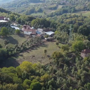 "SVI TRČE U GRAD, JA VIŠE VOLIM DA BUDEM SVOJ GAZDA": Milovan i Veljko su odabrali selo i napravili ŽIVOT IZ SNOVA!