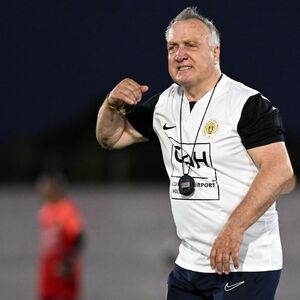 Bivši selektor Srbije se vratio i vodiće Kurasao na Mundijalu! Sponzori i igrači oterali trenera?!