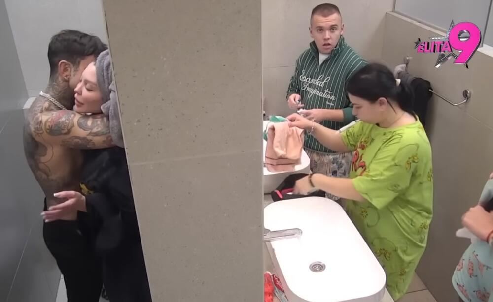 VAĆARENJE U WC PRED DRUGIMA, NI KAMERA NIJE SMETALA! Srbi šokirani snimcima bez CENZURE - SVE PUCALO