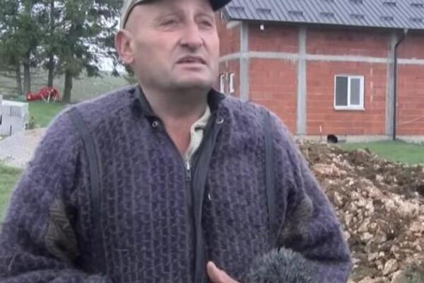 Dragan napravio kupatio, ali nema vode: Deca unose vodu, iz slavine ništa ne teče! "Nekad smo se kupali na lonče"