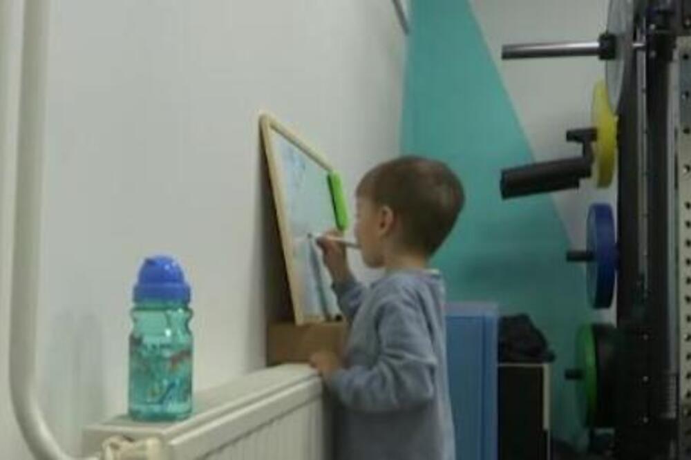 Za Lava su svi čuli - primio je najskuplji lek: On sada ide u vrtić, voli da crta - ali njegova borba ne prestaje