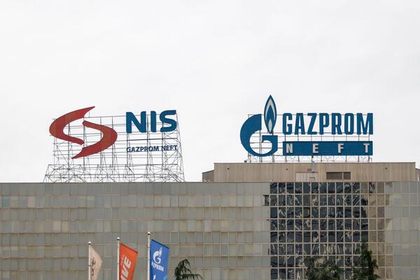 Rusi pristali da prodaju svoj udeo u NIS-u