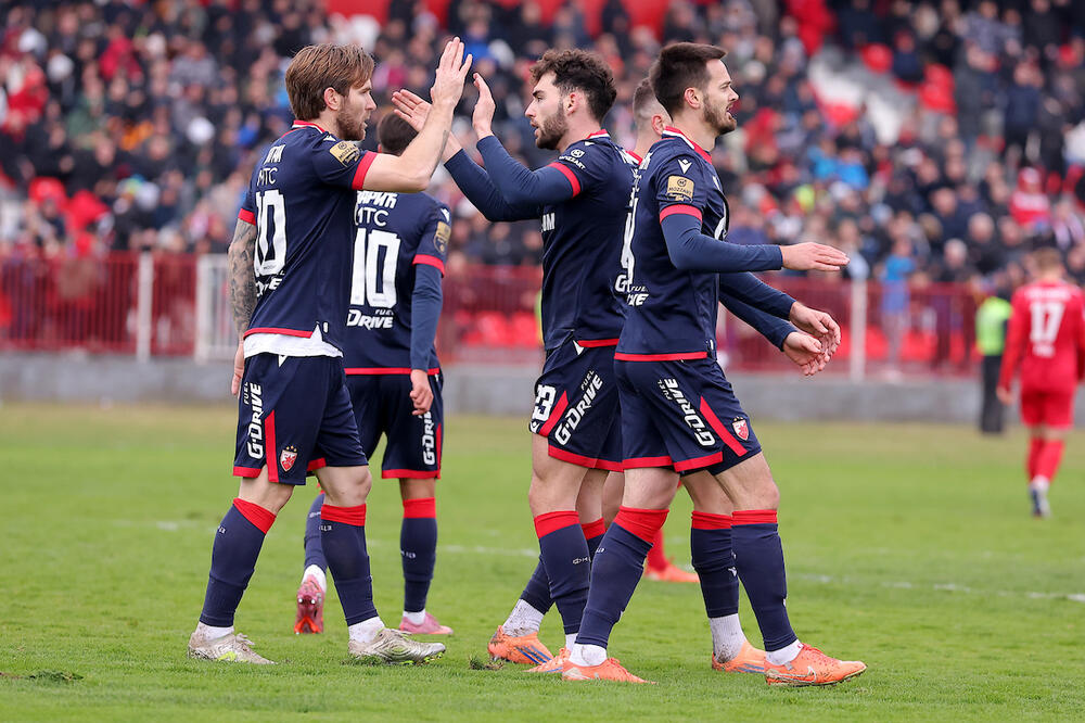 Šampion Evrope bacio oko na fudbelera Crvene zvezde!