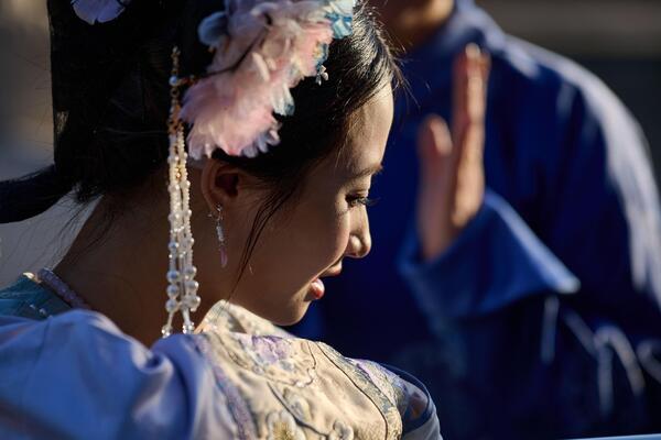 Imala je muški harem sa 30 zgodnih muškaraca, bila bliska sa bratom, a onda zbog svog NEMORALA platila životom!