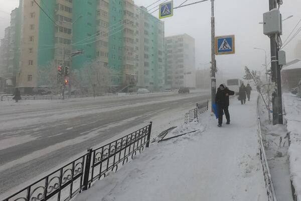 U najhladnijem gradu temepratura ide i do -64 stepeni! Naviknuti na EKSTREMNE uslove, ljudi u njemu moraju da se...