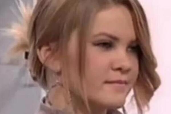 KO JE OVA DEVOJČICA? Danas prsata voditeljka sa Pinka, a nekada... NEPREPOZNATLJIVA bez korekcija, ULAGALO SE BAŠ