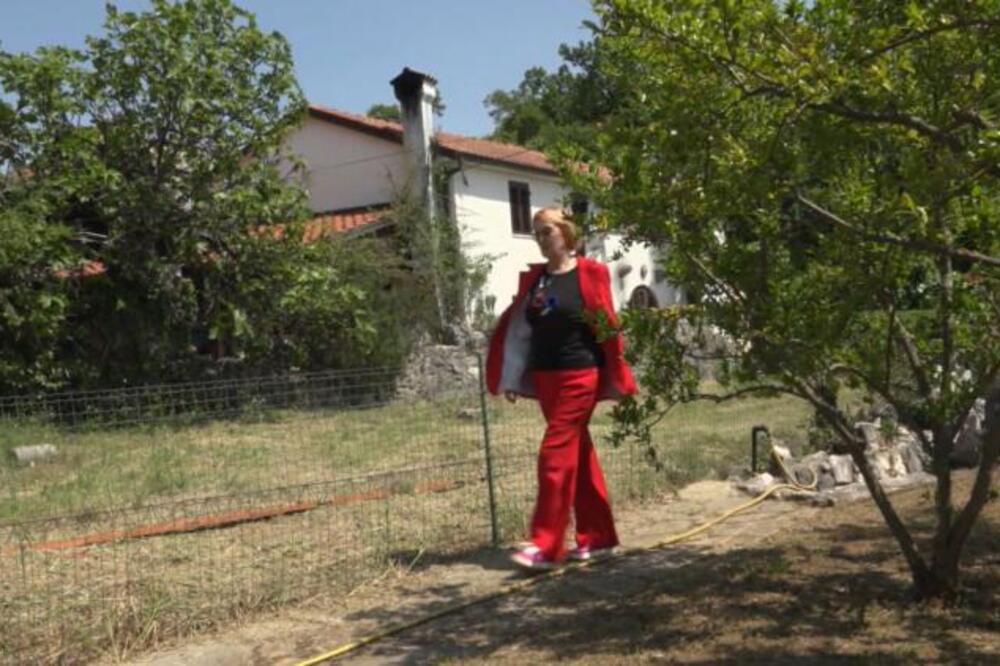 KAKO NAM JE OVO PROMAKLO? Misterija oko stare kuće Vedrane Rudan &ndash; šta se krije iza trošne fasade? POGLEDAJTE SAMO