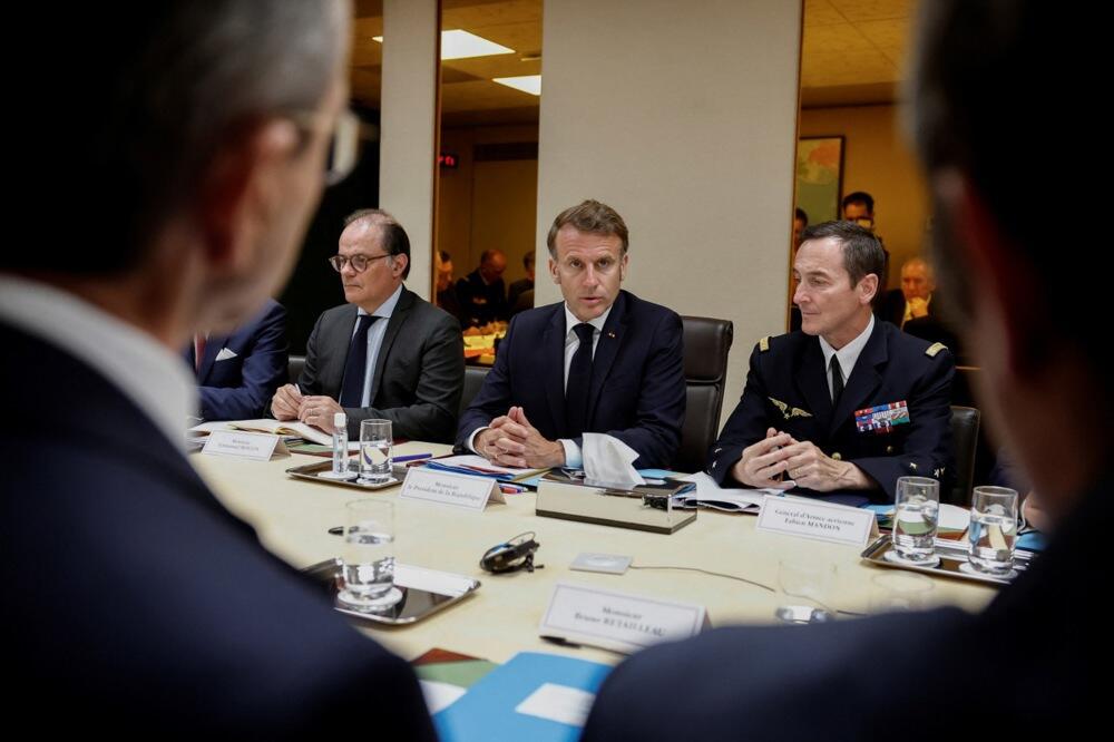 "MORAMO BITI SPREMNI DA IZGUBIMO SVOJU DECU" Najviši francuski general sledio zemlju jezivim upozorenjem!