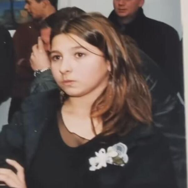 OVA DEVOJČICA JE NEKADA PRENOSILA KOFERE PREKO GRANICE, A SADA JE PROMENILA LIČNI OPIS! Transformacija šokira