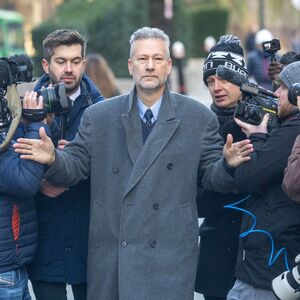 Britanski političar osuđen zbog primanja mita! Dobijao novac od Putinovih ljudi za ovo?! (VIDEO)