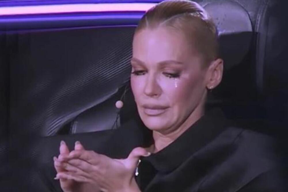 Nataša Bekvalac lije suze usred emisije! Pevačica slomljena na komade, ne može da dođe sebi, sve zbog... (VIDEO)
