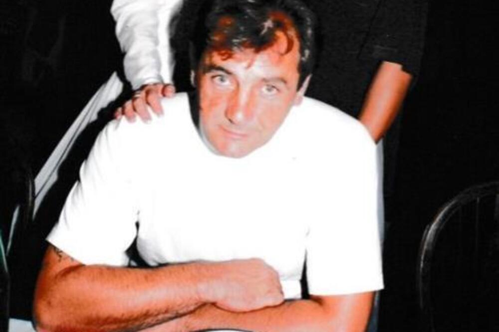 Snežana iz Novog Sada traga za rođenim bratom: Od Miroslava ni traga ni glasa, a onda je dobila jedan broj