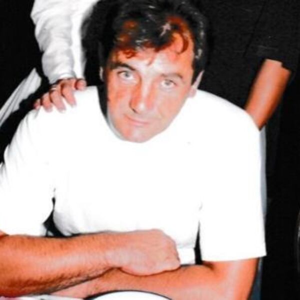 Snežana iz Novog Sada traga za rođenim bratom: Od Miroslava ni traga ni glasa, a onda je dobila jedan broj