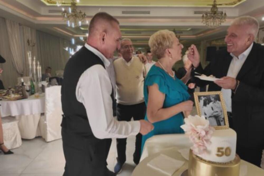 Njihova ljubav traje 50 godina! Vlastimir je zvao Nevenku svaki dan sa govornice, a danas slave pola veka braka